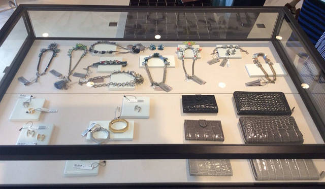 <strong>ANGLOBAL｜アングローバル</strong><br />「ANGLOBAL SHOP 表参道」