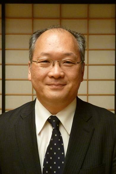 鳥毛逸平（(株)日本香堂取締役、R&D事業本部長）