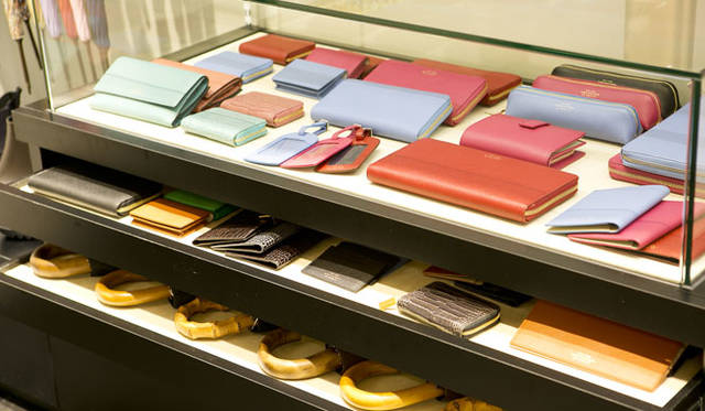 <strong>VULCANIZE London｜ヴァルカナイズ・ロンドン</strong><br />「ヴァルカナイズ・ロンドン 札幌ステラプレイス店」