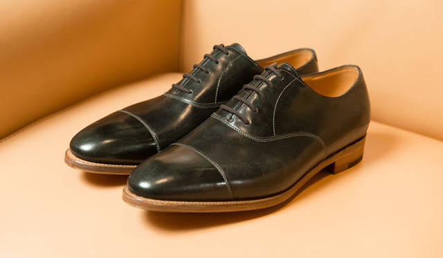 「ジョンロブ バイリクエスト フェア 2015」モデル×カラー見本　「CITY」（ラスト8695）、素材｜Misty Calf、カラー｜Green