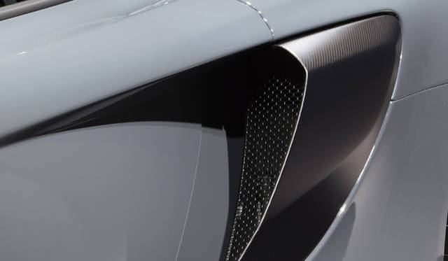 73_mclaren_675lt