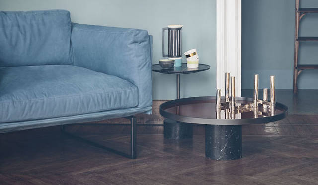 <strong>Cassina ixc.｜カッシーナ・イクスシー</strong><br />Cassina新作「8（OTTO）」ソファ、「9（NOVE）」テーブル