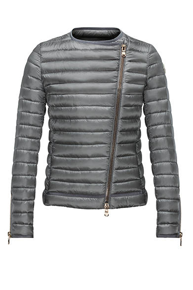 アミー　16万5240円