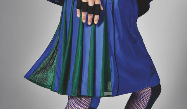 <strong>NikeLab｜ナイキラボ</strong><br />「NikeLab × sacai コレクション」<br />