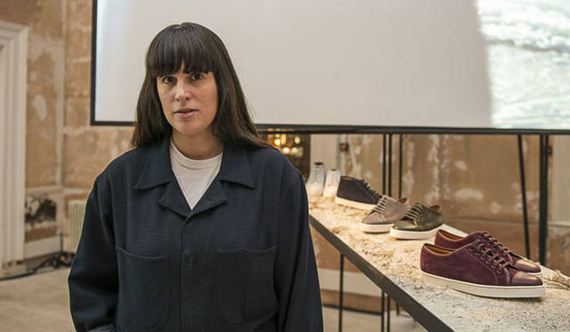 ジョンロブ 新アーティスティック・ディレクターのパウラ・ジェルバーゼ氏