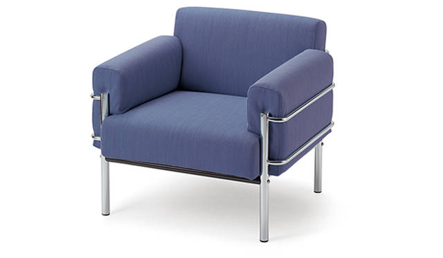 袖面：PBL745、背面：PBL745、座面：PBL745、トリミング：無<br>単色32万1840円、カスタマイズ38万1240円