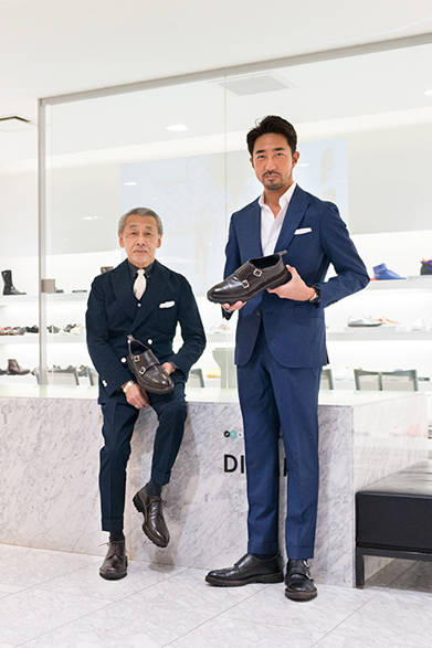 <strong>WH｜ダブルエイチ</strong><br />「ダブルエイチ」の発売は伊勢丹新宿店メンズ館地下1階＝紳士靴売場で4月1日（水）より。4月4日（土）14時より、発売記念の坪内 浩×干場義雅トークショーをメンズ館8階「チャーリーバイス」で開催。当日、「WH」を購入した方先着1名に、干場氏と坪内氏によるパーソナルスタイリング体験をプレゼント