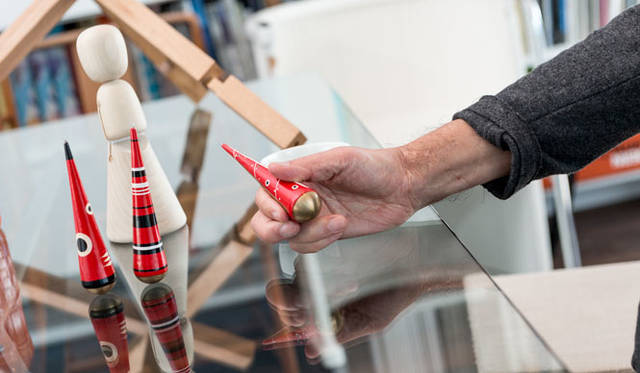 <strong>East Japan Project</strong>「立ち上がれペン」（デコ屋敷大黒屋／MOUNT FUJI ARCHITECTS STUDIO）