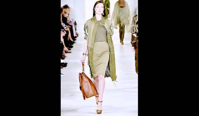 <strong>1.Drawstring</strong><br><br>テキストが入ります。テキストが入ります。テキストが入ります。テキストが入ります。テキストが入ります。テキストが入ります。