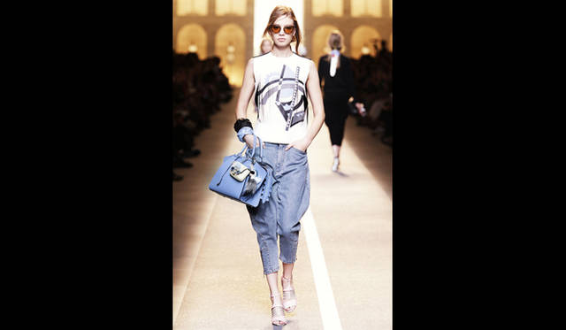 <strong>3.Petit & Colorful Bag</strong><br><br>テキストが入ります。テキストが入ります。テキストが入ります。テキストが入ります。テキストが入ります。テキストが入ります。