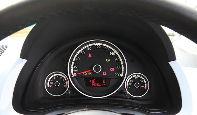 フォルクスワーゲンup!のメーター