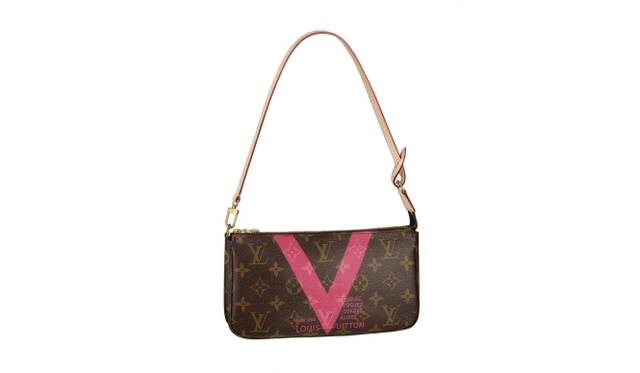MONOGRAM V　ポシェット・アクセソワール　7万4520円