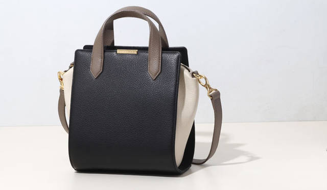 <strong>PARIGOT｜パリゴ</strong><br />コラボレーションアイテム「BELLMER」4万6440円