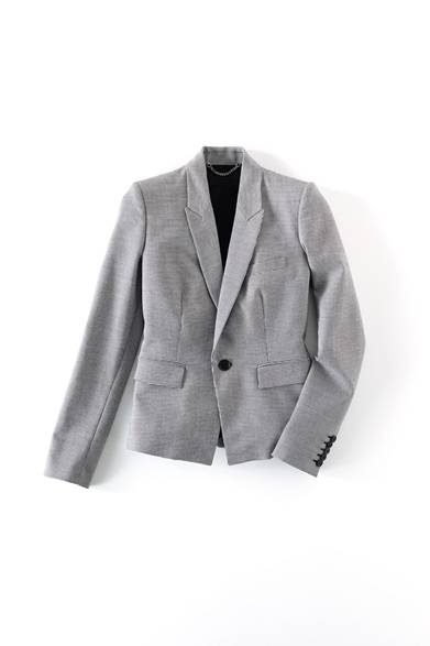 <strong>WOMENS｜</strong>テーラードジャケット8万2080円（ディーゼル ブラック ゴールド）