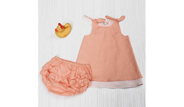 TROPEZ ドレス　1万3820円（4月以降展開予定） <Br / >VENCE キュロット　6910円（4月以降展開予定）