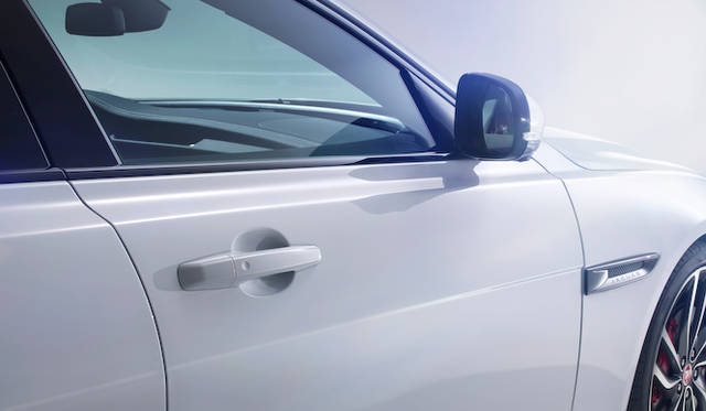 Jaguar XF|ジャガー XF 050