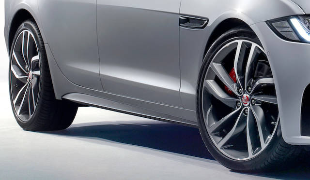 Jaguar XF|ジャガー XF 051