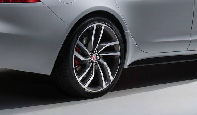 Jaguar XF|ジャガー XF 054