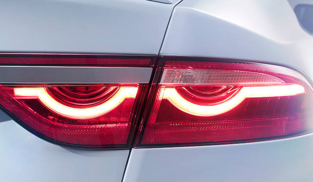 Jaguar XF|ジャガー XF 058