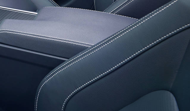 Jaguar XF|ジャガー XF 074