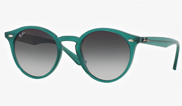 <strong>Ray-Ban｜レイバン</strong><br />モデル「RB2180F」　Ray-Ban®