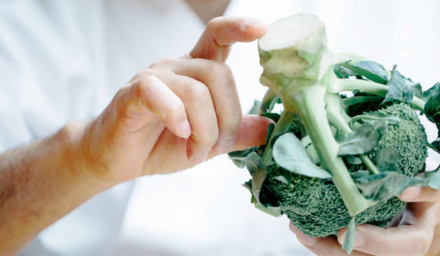 葉つき販売で全国に先駆けた鳥取県のこだわりで、鮮度の高さも大きな特長になっている