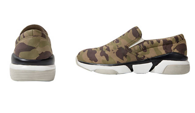 <strong>ORPHIC｜オルフィック</strong><br />2015年春夏コレクション　スリッポンタイプの新モデル「SRUB（メンズ・ウィメンズ）」2万5920円