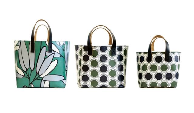 ベースホルダー