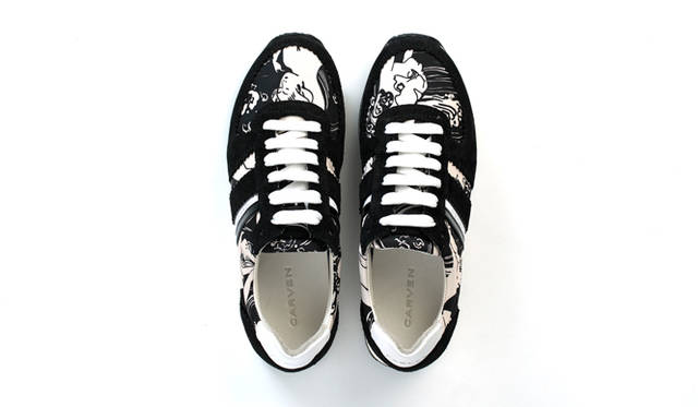 SNEAKERS FOR SPRING 4月3日(金)オープンの六本木のイセタンサローネで限定発売</br>スニーカー5万5080円 ブルーベル/ジャパン Tel. 03-5413-1050