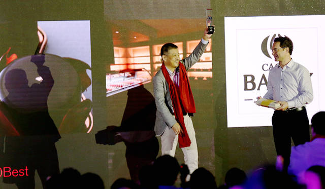 「ナリサワ（NARISAWA）」はランクこそガガンに後塵を拝したものの、審査員たちからの人気そして実力の評価は、大きく抜けている印象を受けた