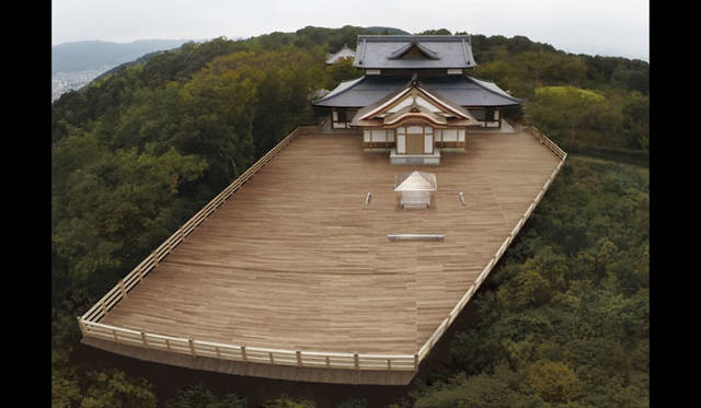 京都・フィレンツェ姉妹都市提携50周年記念 特別展覧会「吉岡徳仁 ガラスの茶室 - 光庵」
