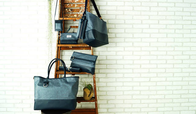 <strong>THE COMMON TEMPO｜ザ コモン テンポ</strong><br />ヘミングウェイの生きざまからインスピレーションを受け、氏が愛用した名品のような物作りの姿勢を表現。さらに機能的で、色、素材でコンテンポラリーなエッセンをプラスするバッグブランド「ERNEST MILLE（アーネスト・ミル）」