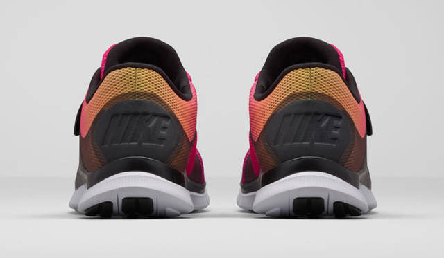 <strong>NIKE SPORTSWEAR｜ナイキスポーツウェア</strong><br />メンズ「ナイキ フリー  ソックフライ」