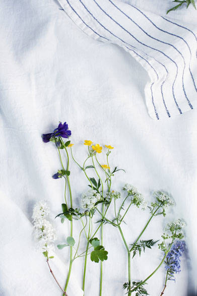 <strong>LAPUAN KANKURIT｜ラプアン カンクリ</strong><br />「KASTE」linen blanket