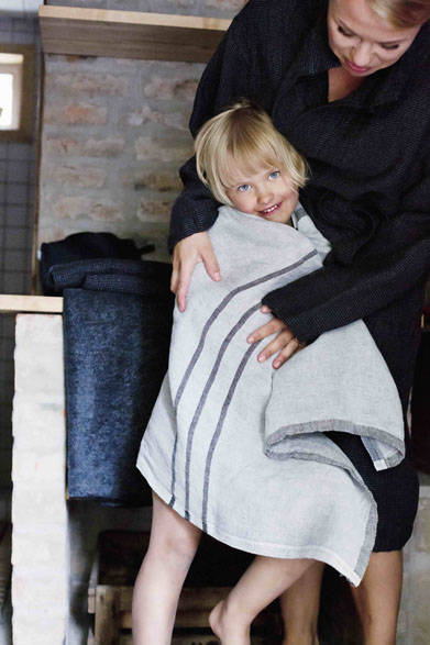 <strong>LAPUAN KANKURIT｜ラプアン カンクリ</strong><br />「USVA」bath towel