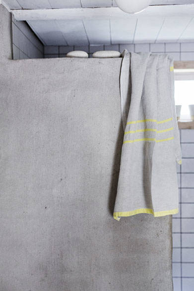 <strong>LAPUAN KANKURIT｜ラプアン カンクリ</strong><br />「USVA」bath towel