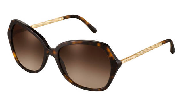 <strong>BURBERRY｜バーバリー</strong><br />2015 SPRING&SUMMER EYEWEAR COLLECTION「BE 4193」