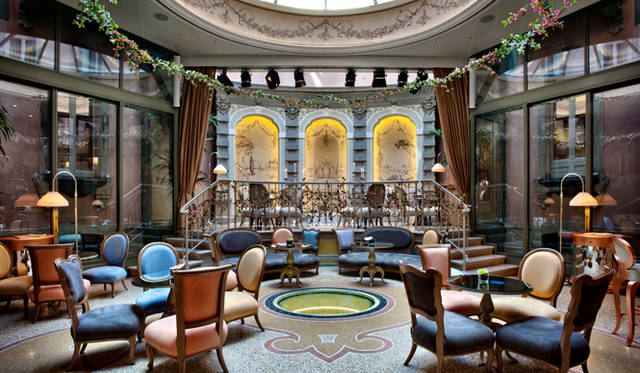 5. 「シャトー・モンフォール」（クアドリラテーロ・デッラ・モーダ）