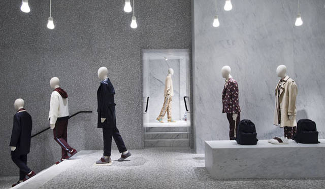 <strong>VALENTINO｜ヴァレンティノ</strong><br />「ヴァレンティノブティック」