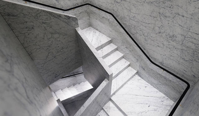 <strong>VALENTINO｜ヴァレンティノ</strong><br />「ヴァレンティノブティック」メンズ