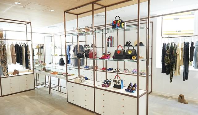 フレッド シーガル ウーマン