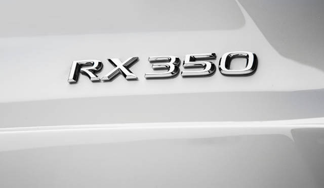12_Lexus_RX