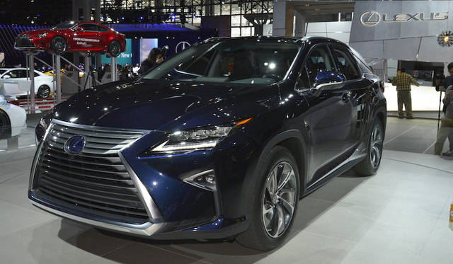 27_Lexus_RX