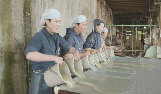 和紙アーティスト　堀木エリ子