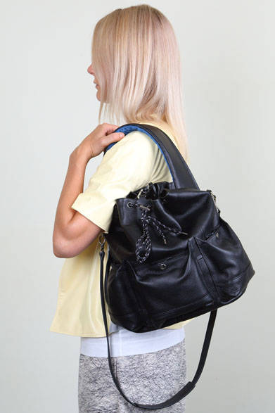 <strong>ithelicy｜イザリシー</strong><br />「SETTA」（W280×H365×D125mm）5万4000円