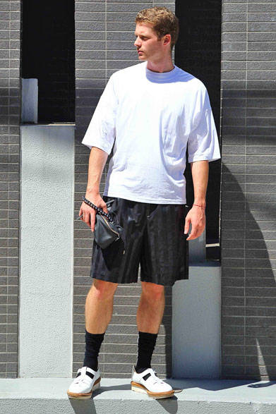 <strong>ithelicy｜イザリシー</strong><br />「SUSU」（W220×H110×D70mm）3万5640円