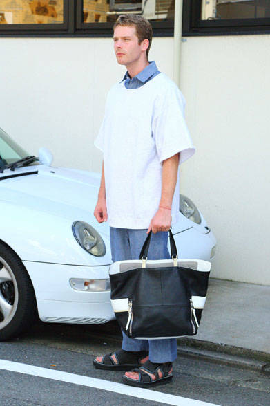 <strong>ithelicy｜イザリシー</strong><br />「DAVIDA」（W330×H370×D200mm）5万4000円