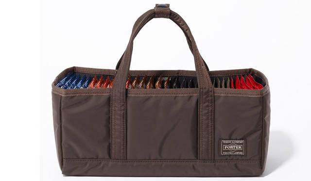 <strong>TORIBA COFFEE｜トリバコーヒー</strong><br /> HEAD PORTER×TORIBA COFFEEコラボレーション コーヒーバッグ「DRIP COFFEE TOTE SET」1万2000円