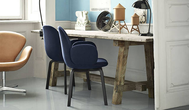 <strong>FRITZ HANSEN｜フリッツ・ハンセン</strong><br />ダイニングチェア「Sammen™（サメン）」