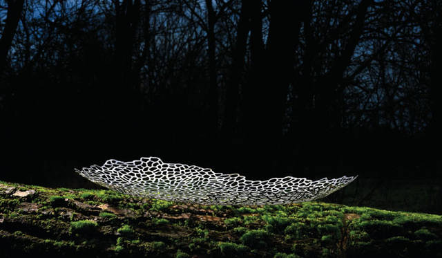 <strong>ALESSI｜アレッシィ</strong><br />「ALESSI 2015 SS NEW COLLECTION」グイド・ヴェンチューリデザインの「センターピース」3万8880円～4万8600円